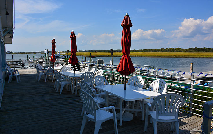 Covered outdoor dining at Blue Water Point