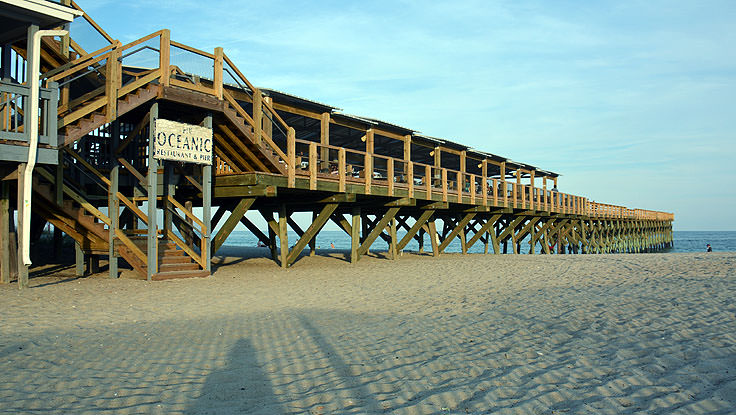 Oceanic Wrightsvillebeach Oceanic Pier In Wrightsville Beach