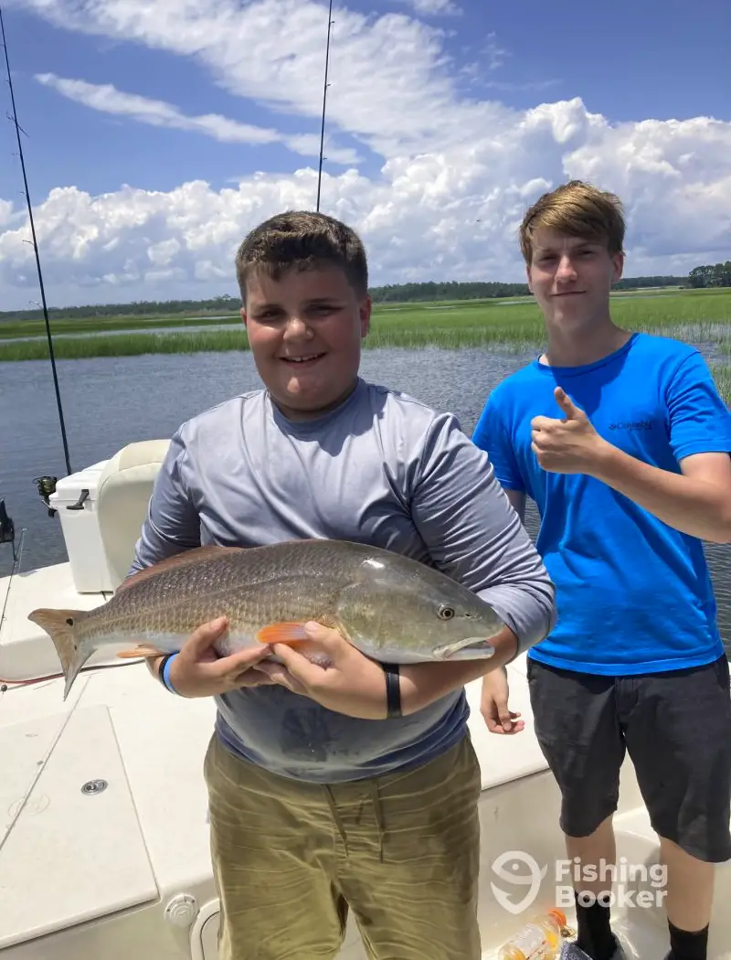 Marsh Fiddler Fishing Charters – Inshore charter image 4