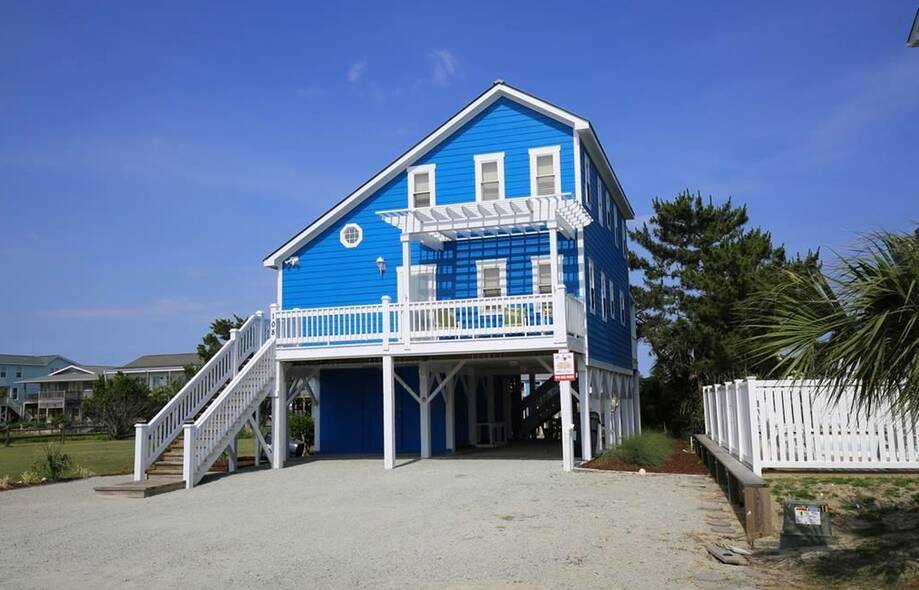 Heaven's Anchor Vacation rental home in Holden Beach, NC settings