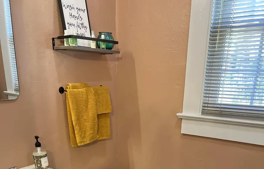 Barking Allowed! \nPet friendly studio, ...
