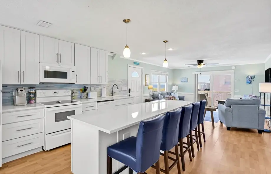 The Sandpiper Cottage Penthouse
